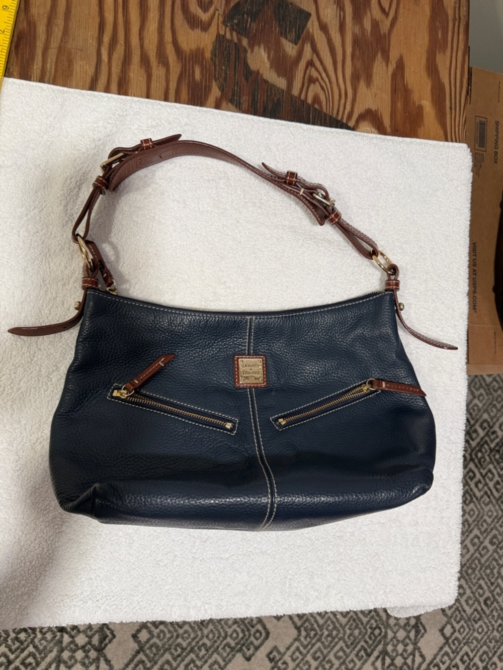 Dooney & Bourke leather purse handbag